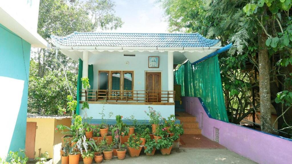 Hill Green Home Stay Thekkady Exterior photo