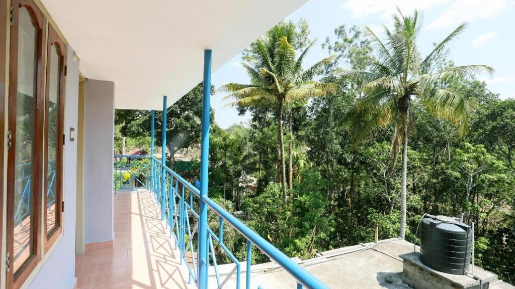 Hill Green Home Stay Thekkady Exterior photo