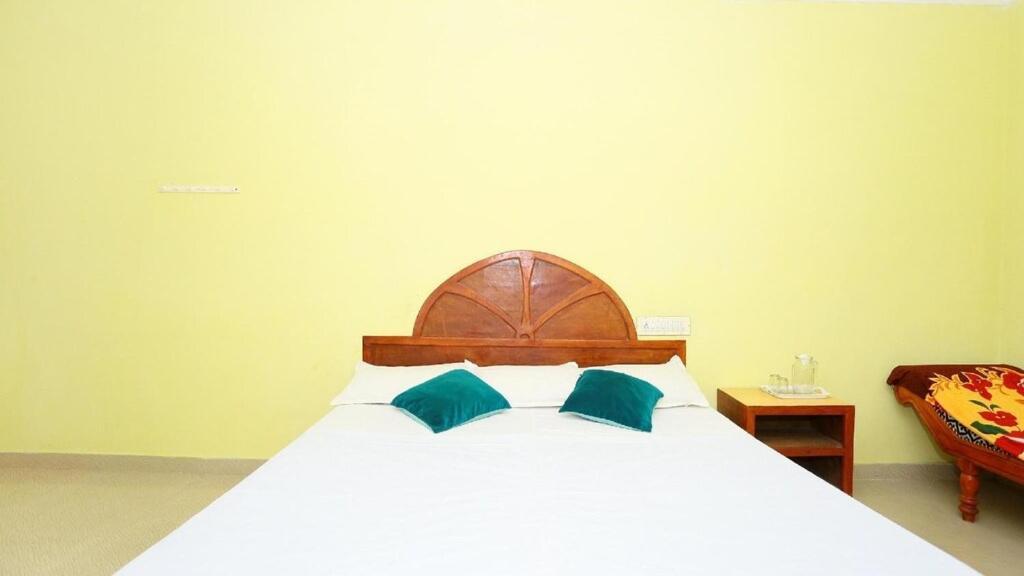 Hill Green Home Stay Thekkady Exterior photo