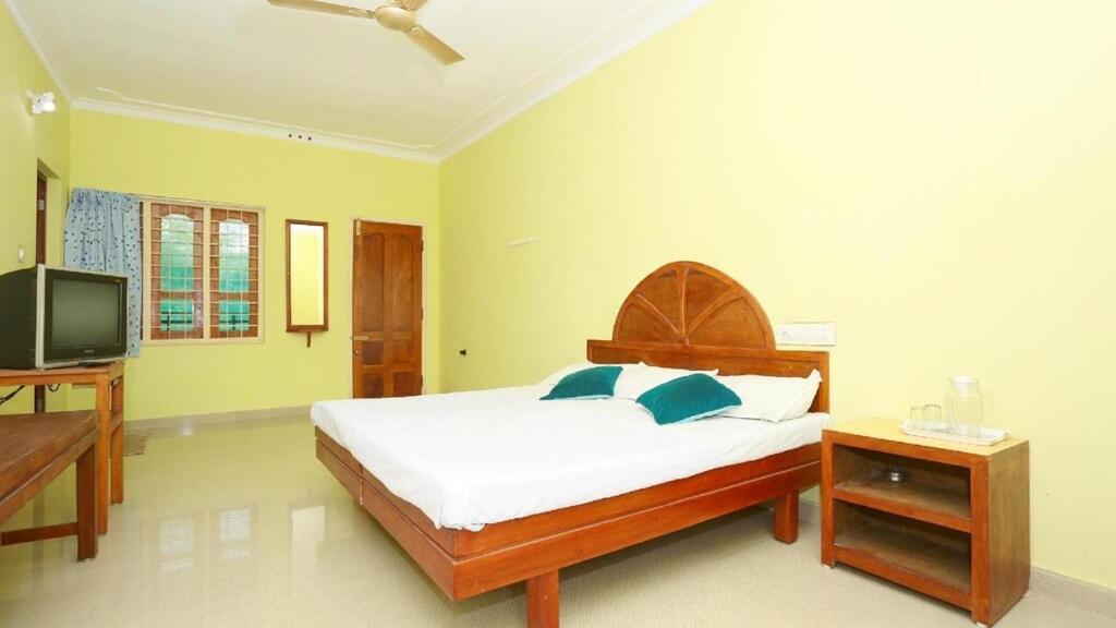 Hill Green Home Stay Thekkady Exterior photo