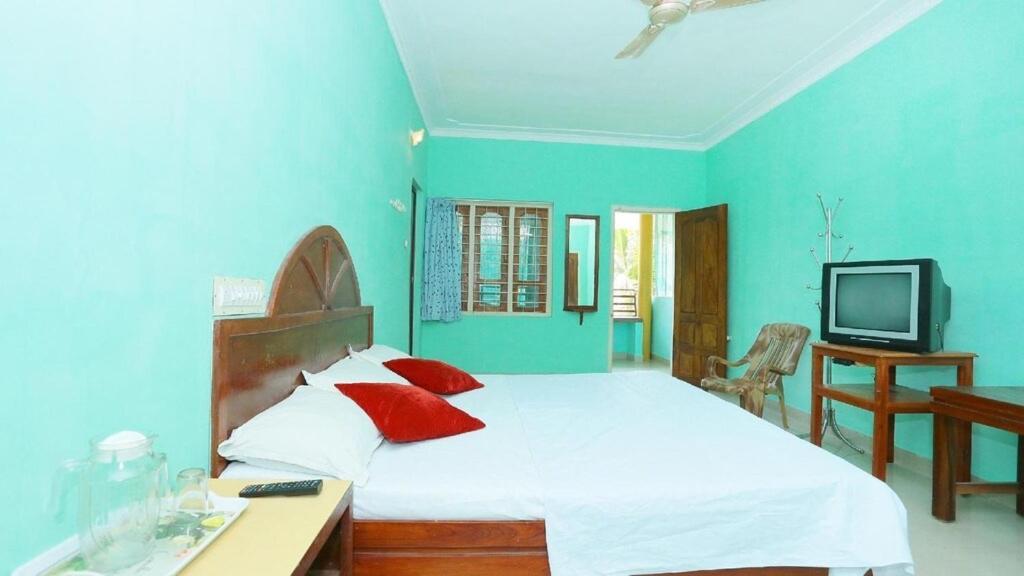 Hill Green Home Stay Thekkady Exterior photo